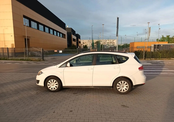 Seat Altea XL cena 18500 przebieg: 291345, rok produkcji 2011 z Piaseczno małe 46